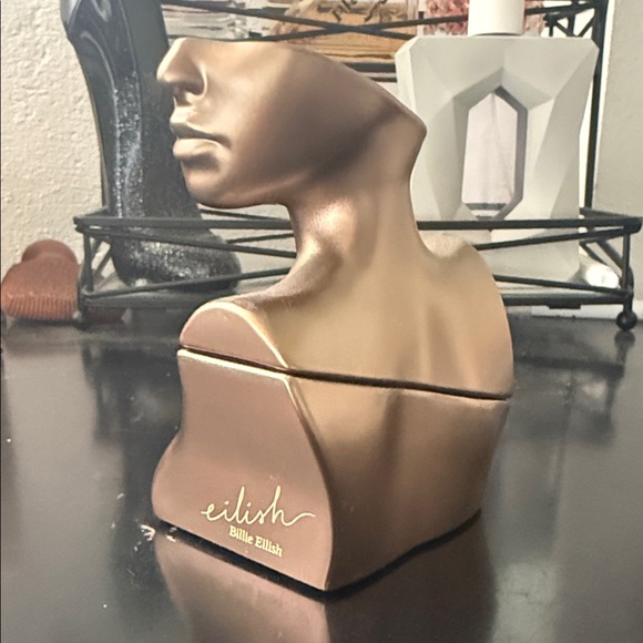 Billie eilish perfume - Picture 2 of 4